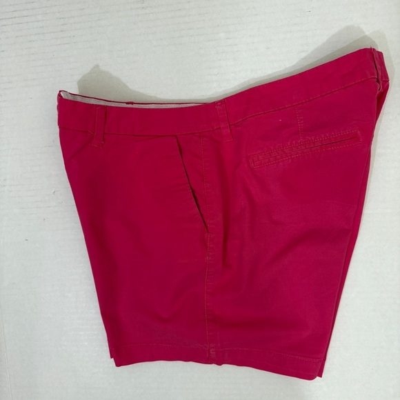 Old Navy Pink Bermuda Shorts Modern Casual Style - Picture 4 of 10